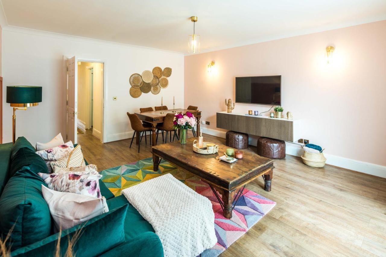 Charming Spacious 2Br Flat Near Station Plus Parking London Exterior photo